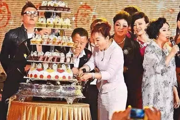曾志偉前妻王美華:難忘豪門婚姻的辛酸,三次患癌後方知前夫情深