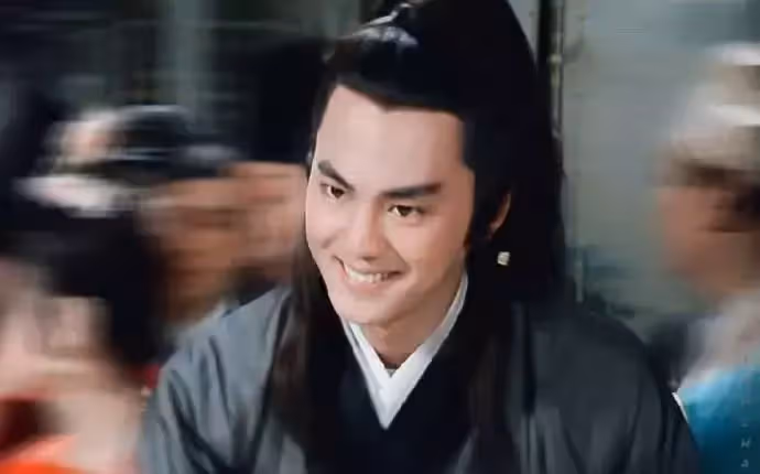 一代巨星狄龍:最紅時成龍叫他爸爸,過氣時嘗盡人間冷暖