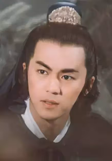 一代巨星狄龍:最紅時成龍叫他爸爸,過氣時嘗盡人間冷暖