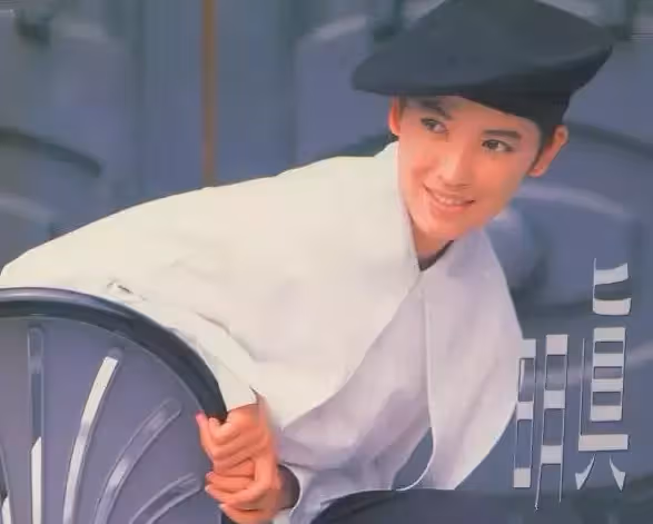 為愛嫁豪門!情歌皇后「不惜高齡生子」4年人工受孕20次 48歲喜迎雙胞胎「天天曬娃」很幸福:苦盡甘來