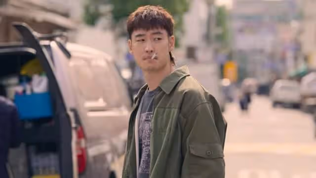 《我是遺物整理師》李帝勛抽菸很自然?16個私下會抽菸的韓星
