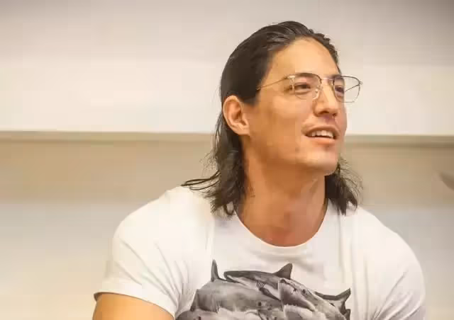 豪門出渣男!她嫁給台灣大眾情人 卻倒貼老公10年「慘遭小三上位」顔面無存