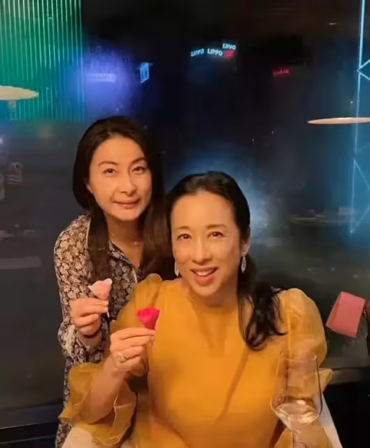 豪門媳婦待遇大不相同!霍家三個兒媳名字都是疊字「郭晶晶被感激下嫁霍家」 而她不受重視「連婚禮都沒有」