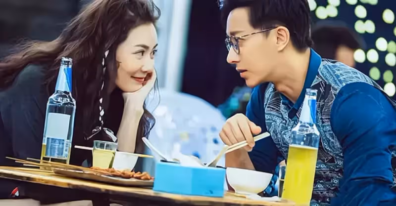 我和老公離婚前夜，看到等在樓下的閨蜜，我決定不離了