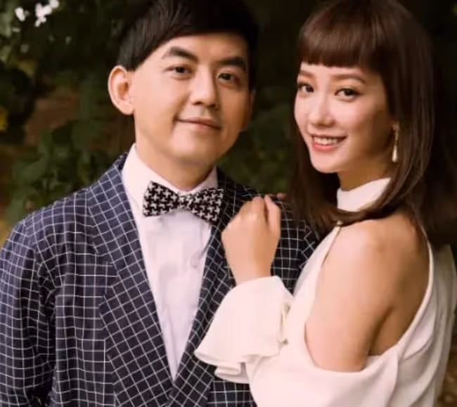 49歲黃子佼首當爸！開派對揭曉胎兒性別，得知是女兒驚訝到張大嘴