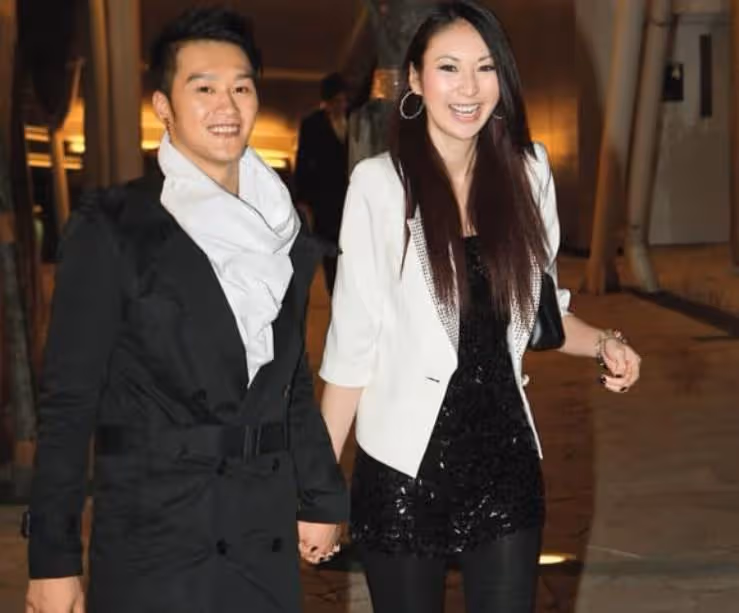 胡定欣前男友舉辦婚禮,山邊撿樹枝做裝飾,模特女友已懷孕3個月