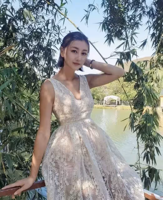 吳浩康郭思琳正式註冊做夫妻 雙喜臨門獲老闆封大利是:佢係我半個爸爸