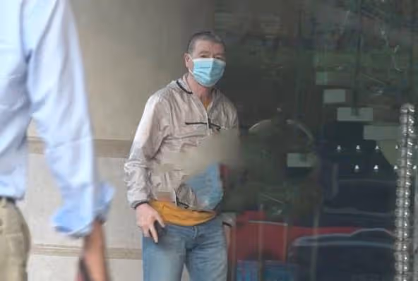 老藝術家聚會!宋丹丹現場與男性貼身講悄悄話,徐帆穿運動裝趕場