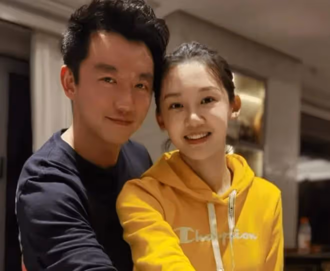 鄭愷:與跑男團疏離,和Angelababy組CP,放棄白富美迎娶灰姑娘
