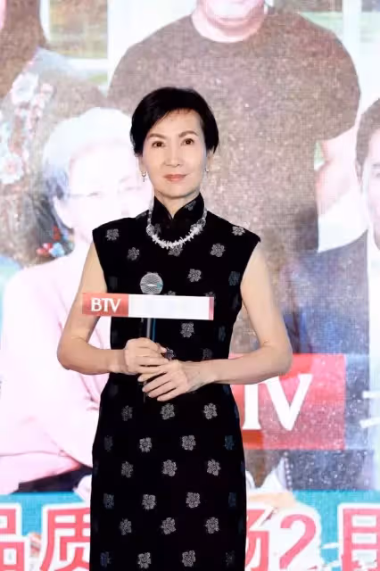 當紅隱退嫁富商！婚姻被插足「失去孩子被判無法生育」又離婚　堅強撐過「與養女相依為命」64歲現況曝光