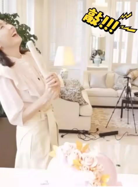 黎姿3億豪宅內景曝光，奢華堪比皇宮，視野絕佳廁所都能觀維港美景，與殘障富豪老公結婚12年仍很恩愛