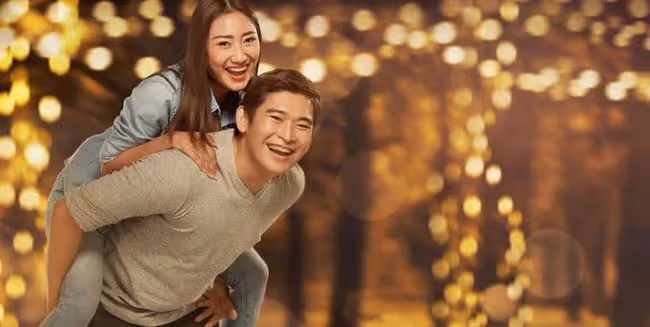 我的青梅竹馬，在她的低谷期愛上了別的男人，最後身中數刀死亡