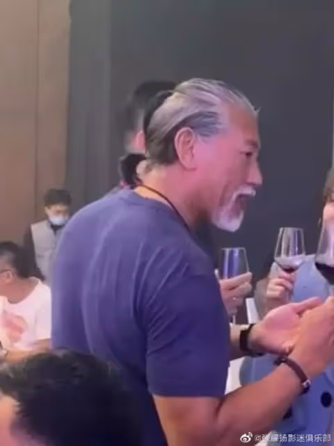 他曾為拍《古惑仔》腳踩關公像，事後花36萬,再吃齋3個月贖罪，如今的他已無霸氣！