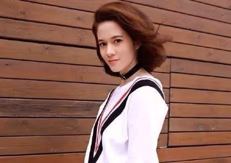 如果沒有對《戰狼》坐地起價，至於現在還默默無聞嗎？