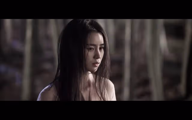 她與劉亦菲前男友拍了一部戲，就被稱為韓國版湯唯，後再挑戰19禁