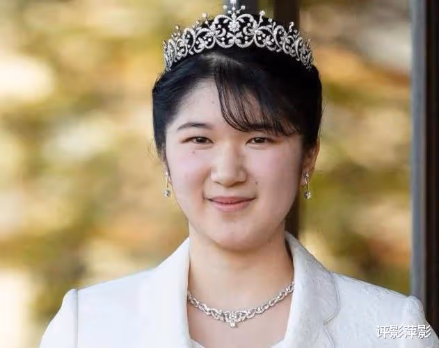 愛子公主舉行記者會,整牙後美貌多了,自我評價優點好幽默