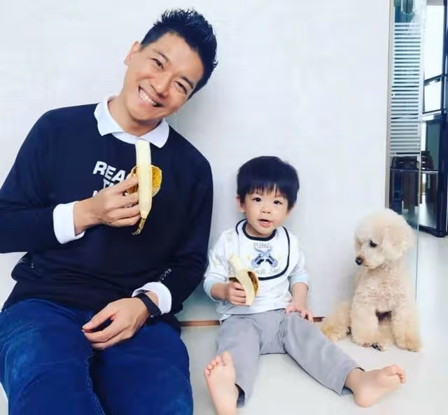 二十四孝父親!TVB小生家中搞新意,改造成臨時釣蝦場供兒子解悶
