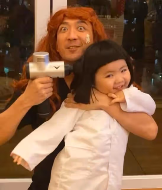 二十四孝父親!TVB小生家中搞新意,改造成臨時釣蝦場供兒子解悶