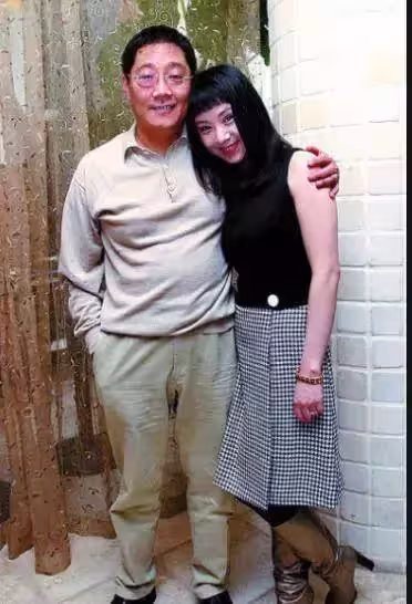 被寵愛23年！從未做過家務 連內衣都是丈夫洗 丈夫被關後「她為夫還債3000萬」