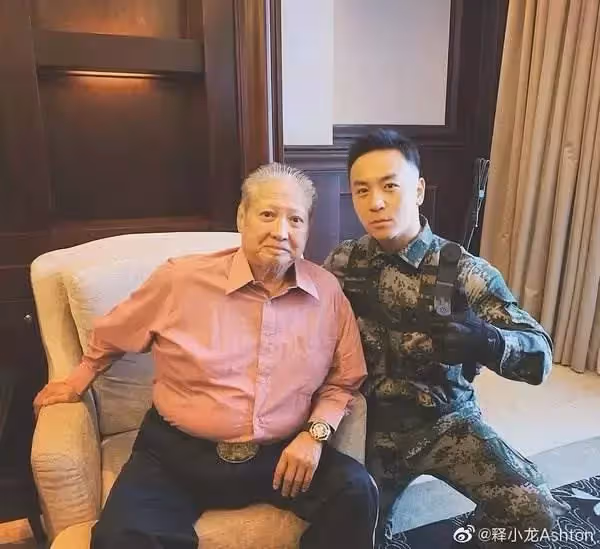 童年傷痕累累！6歲搭檔郝劭文爆紅「被父親當搖錢樹」最要好助理離開  重新再出發：不想辜負期待