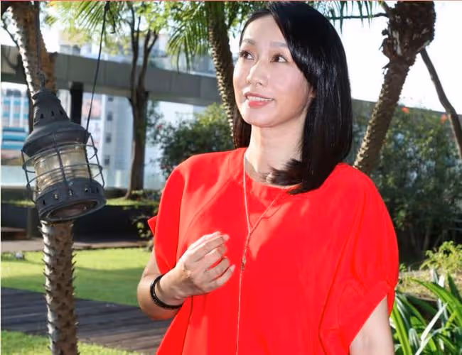 41歲女星自曝曾遇潛規則！被導演熊抱強吻敲房門，拒絕後慘被報復