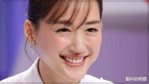 綾瀨遙被討厭的5個理由!天真和裝可愛的人設很惹人厭?