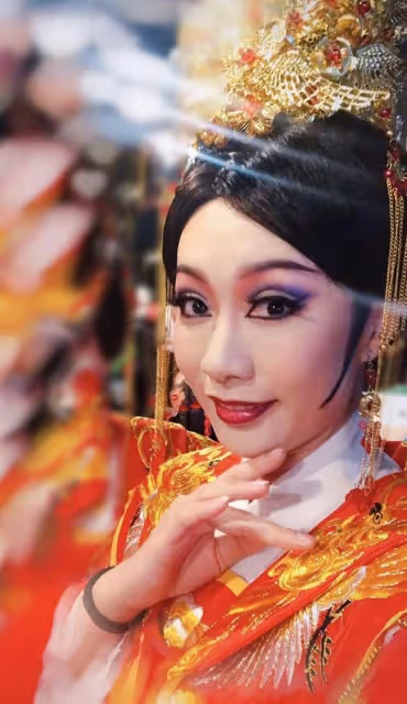 41歲女星自曝曾遇潛規則！被導演熊抱強吻敲房門，拒絕後慘被報復