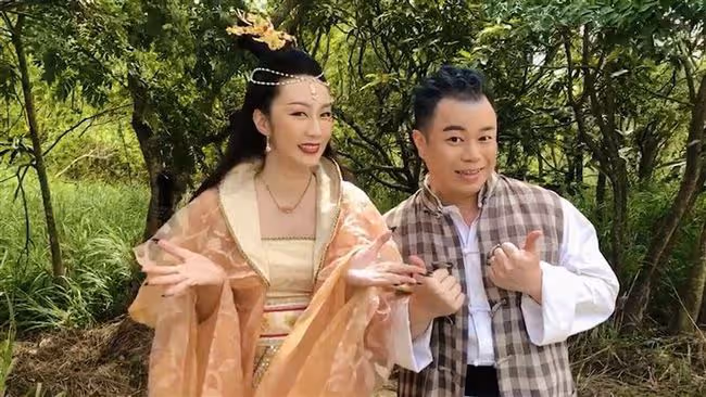 41歲女星自曝曾遇潛規則！被導演熊抱強吻敲房門，拒絕後慘被報復