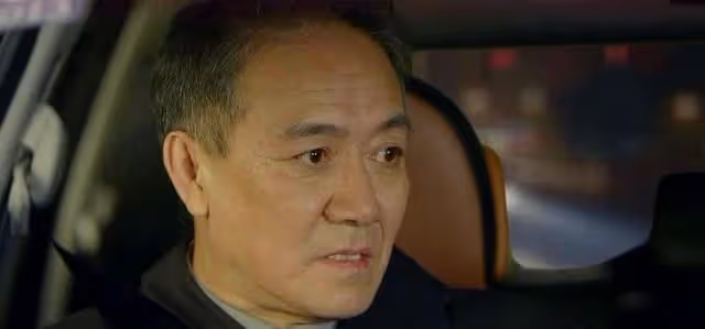 47歲爆紅，為了一個離婚兩次的女人凈身出戶，李幼斌後悔了嗎？