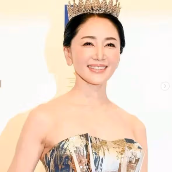 日本阿姨55歲「逆天身材」比少女更火辣!更年期還有小鮮肉追求!
