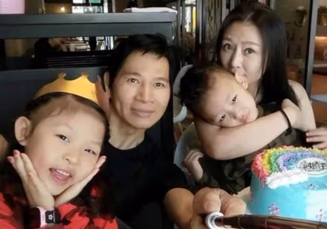 59歲老戲骨新劇演張智霖父親，曾有結紮念頭，回歸幕前專門去植髮