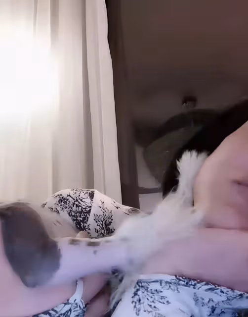 冉瑩穎深夜自曝小區被封，無處可去天天做核酸，在家與狗相伴遭嫌