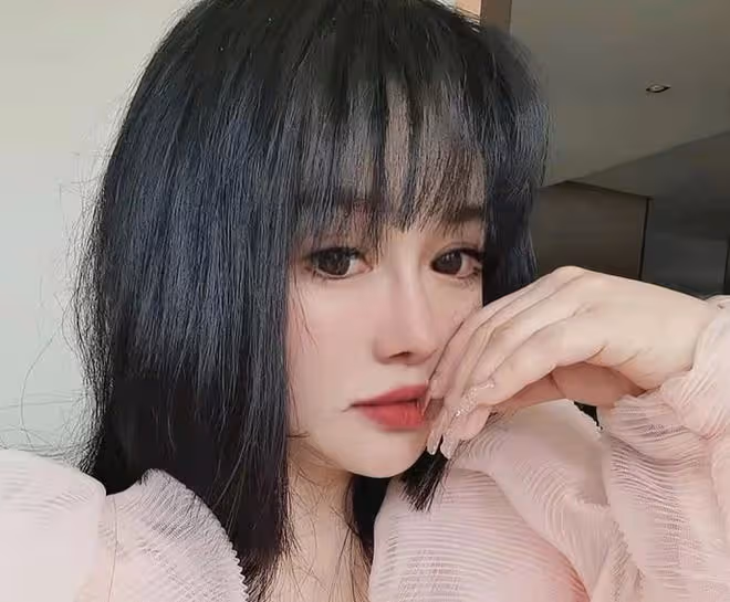 冉瑩穎深夜自曝小區被封，無處可去天天做核酸，在家與狗相伴遭嫌