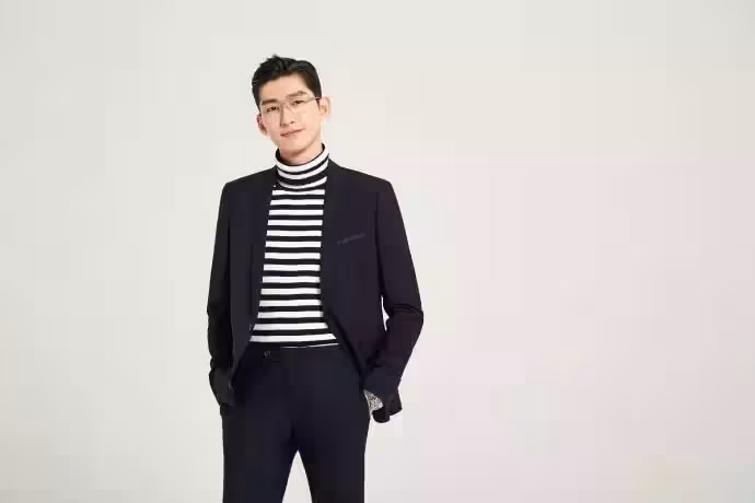 張翰西服造型簡直是天生的衣架子, 目測腿長兩米八