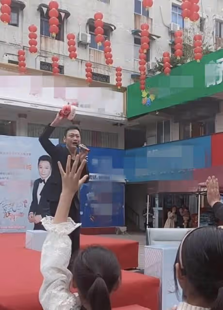 58歲陶大宇縣城跑商演台型足，網友不禁感慨：竟落魄至此