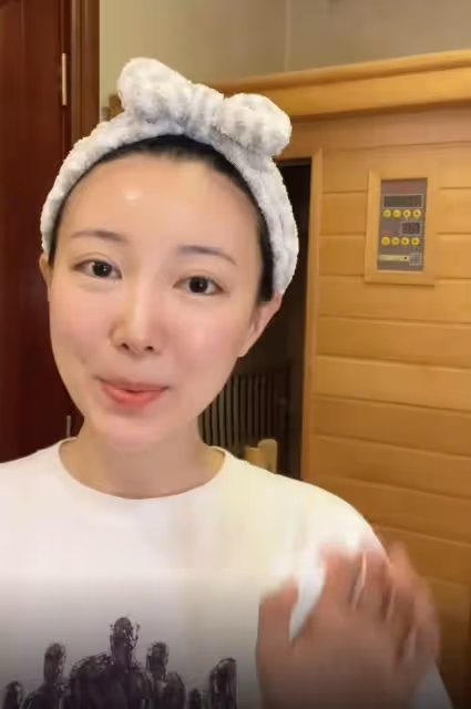 港姐馬賽嫁內地富二代定居北京，豪宅意外曝光，內置汗蒸房惹人羨