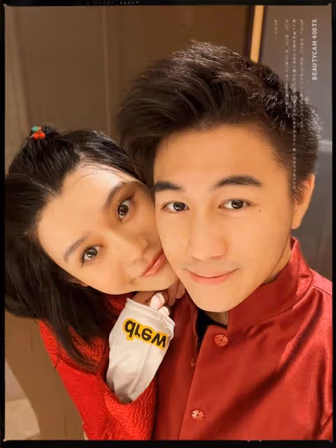 奚夢瑤曬女兒定製款口水巾！花費上千元豪購13條，身後護膚品搶眼