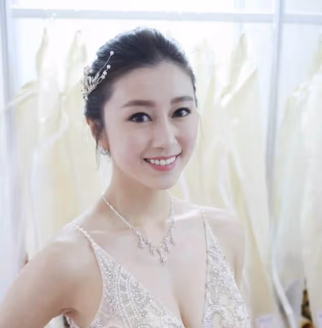 香港知名靚模自曝確診！目前懷孕三個多月，已完成接種兩針疫苗