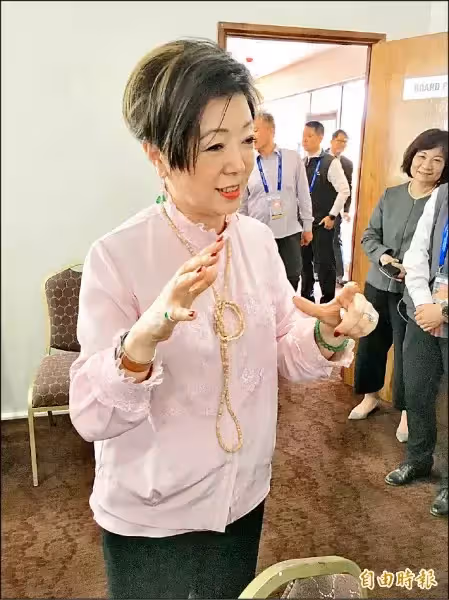 孩子不是附屬品！台積電董娘曝「40年親子相處」：媽媽要學當面紙「需要我才在」轉念在老伴身上