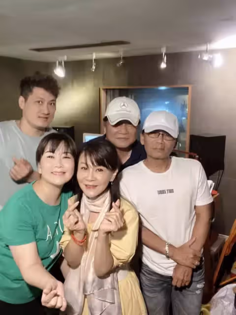 離婚30年再披白紗！龍千玉興奮點頭「宣布有喜事」：未來會很幸福　想起「老父不捨落下男兒淚」心境已不同