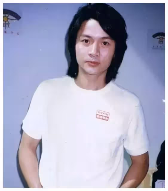 為救妻子花光積蓄！昔亞視一哥「為照顧患病妻子」甘願拋下名利　攜手36年「無兒無女」恩愛如初