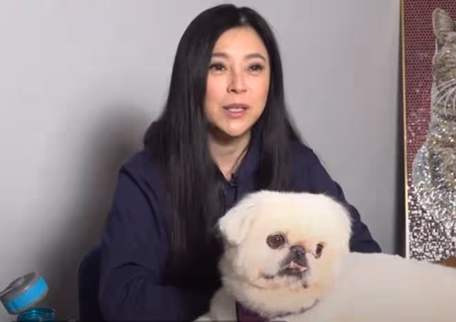 TVB女星傅明憲直言不會移民！51歲單身無兒女，家人都在國外生活