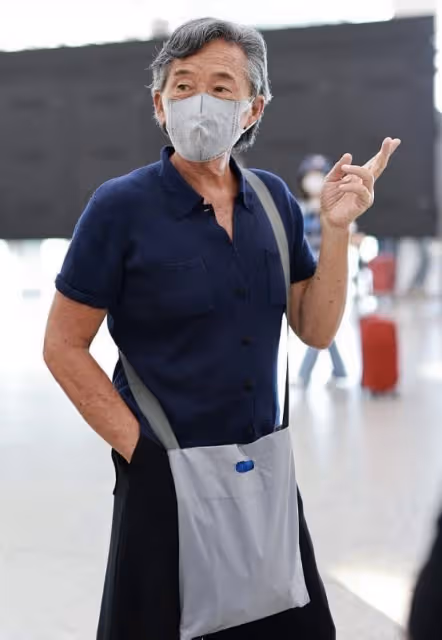 74歲林子祥太節儉！用女裝改造演出服，一件西裝堅持穿超50年