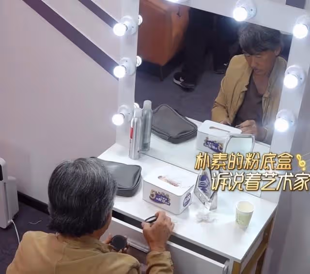 74歲林子祥太節儉！用女裝改造演出服，一件西裝堅持穿超50年
