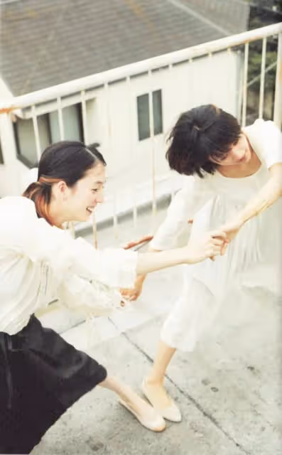 竟很少有人知道她們是「一家人」,全員高顏值屬實羨慕了...