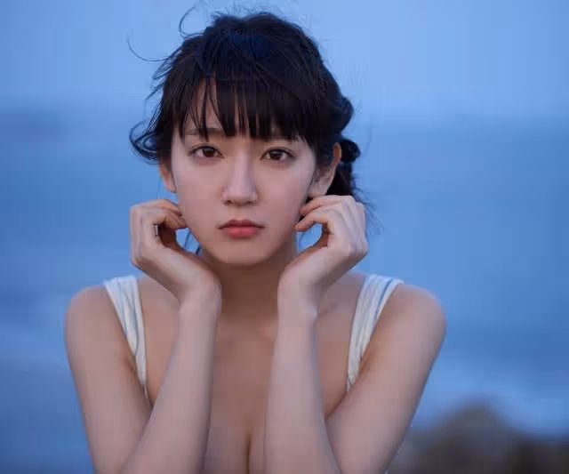 日網公布最想交往女星榜首——吉岡里帆