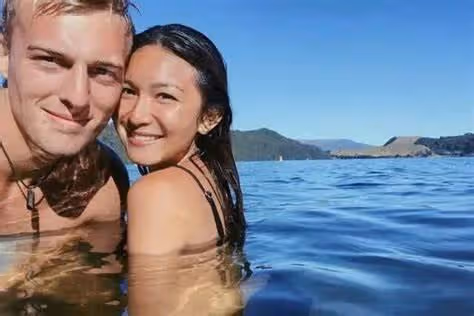 外籍男友成過去式！TVB上位星二代現任身份曝光，是不知名舞蹈員
