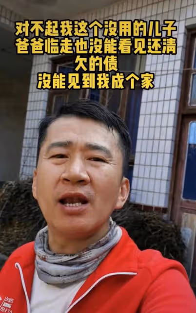 38歲李嘉明回鄉下出生地，破舊髒亂堆滿乾柴，父母已去世物是人非