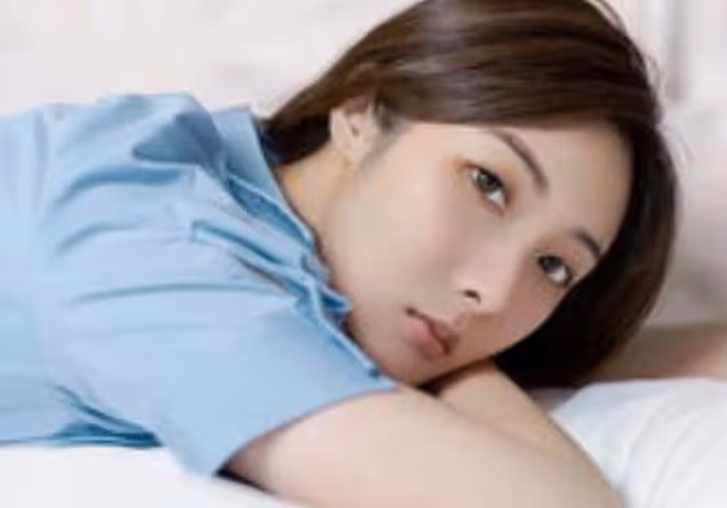 我28,是一個櫃姐,一個是多金男,一個是聽話男,我選誰呢