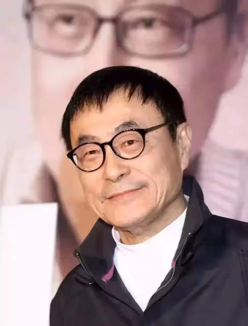 著名歌手千百惠：曾從何靜手裡奪走丈夫，如今58歲單身一人